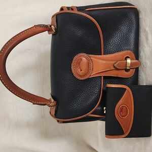 VTG Dooney and Bourke All Weather Leather Essex Top Handle Handbag and Wallet